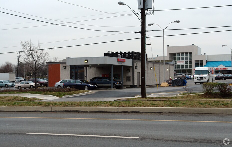 More Photos Of 6000 Greenbelt Rd, College Park Unknown For Lease