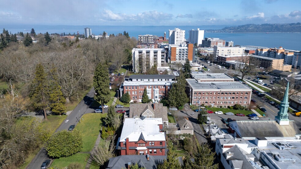 More Photos Of , Tacoma Multifamily For Sale