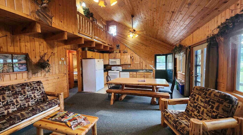 More Photos Of 19222 Echo Ridge Dr, Nevis Hotel For Sale