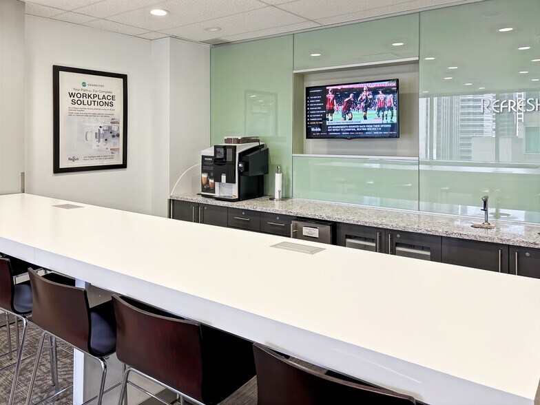 More Photos Of 2 Bloor St W, Toronto Coworking Space