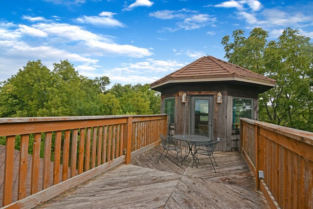 More Photos Of 2003 W Hanover Rd, Hanover Winery Vineyard For Sale