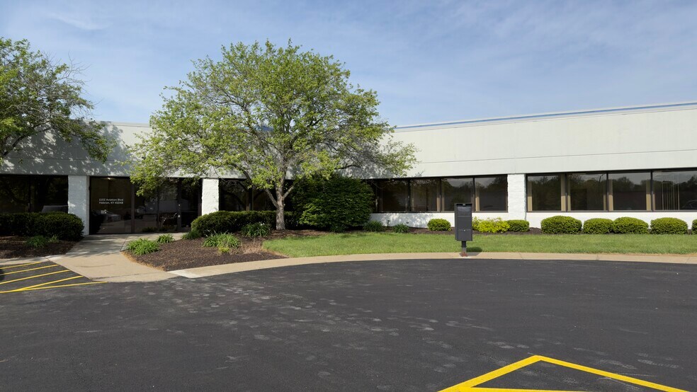 More Photos Of 1102 Aviation Blvd, Hebron Warehouse For Lease