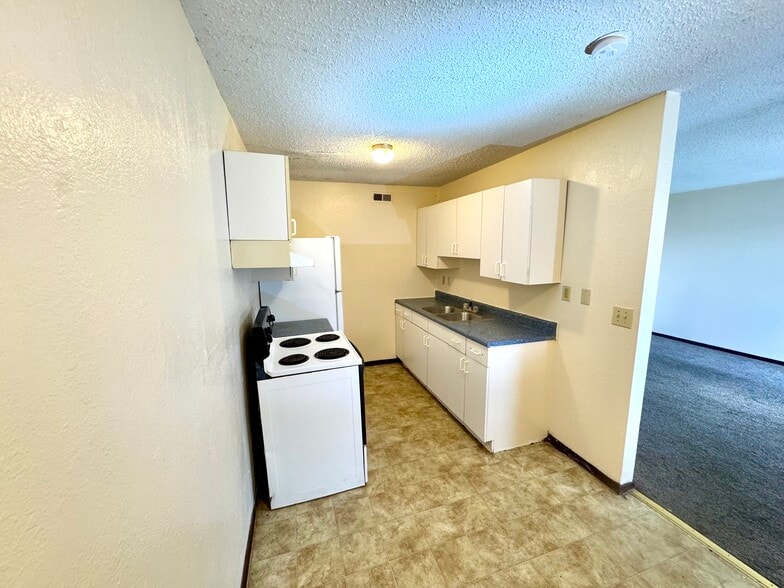 More Photos Of , Cahokia Multifamily For Sale