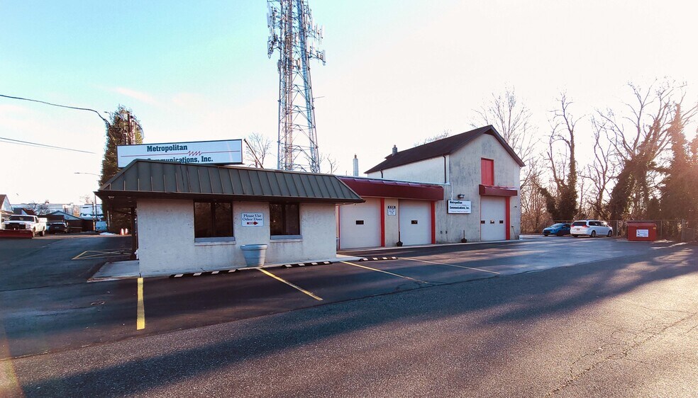 More Photos Of 940 Eddystone Ave, Eddystone Warehouse For Sale