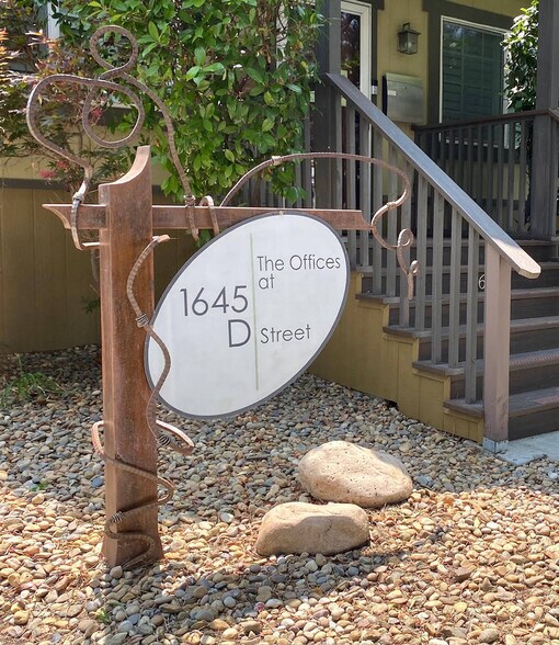 More Photos Of 1645 D St, Sparks Office Residential For Sale