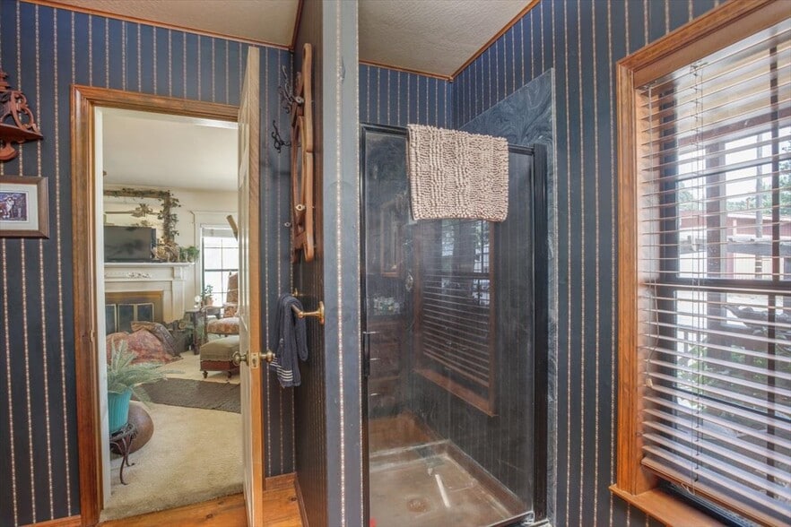 More Photos Of 15771 Main St, Crescent Mills Freestanding For Sale