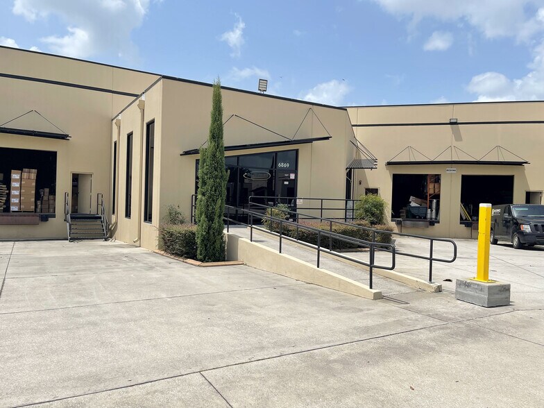 More Photos Of 6903 Stapoint Ct, Winter Park Industrial For Sale
