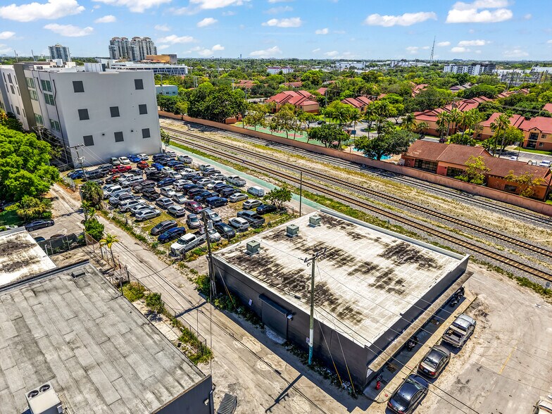 More Photos Of , Fort Lauderdale Unknown For Sale