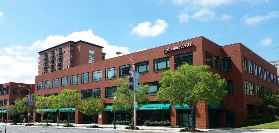 More Photos Of 1040 Park Ave, Baltimore Office For Sale