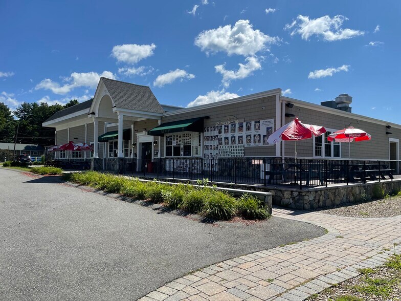 Primary Photo Of 2087 Main St, Tewksbury Freestanding For Sale