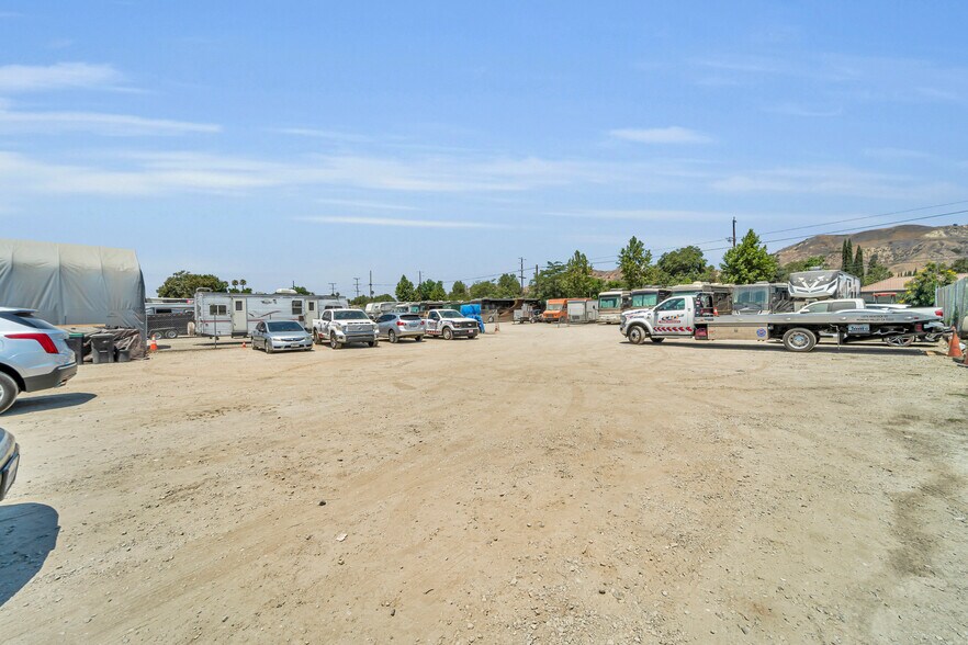 More Photos Of 10404 Foothill Blvd, Lake View Terrace Specialty For Sale