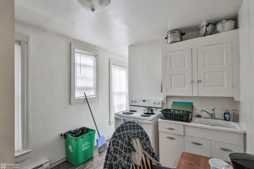 More Photos Of 440 N 9th St, Allentown Apartments For Sale