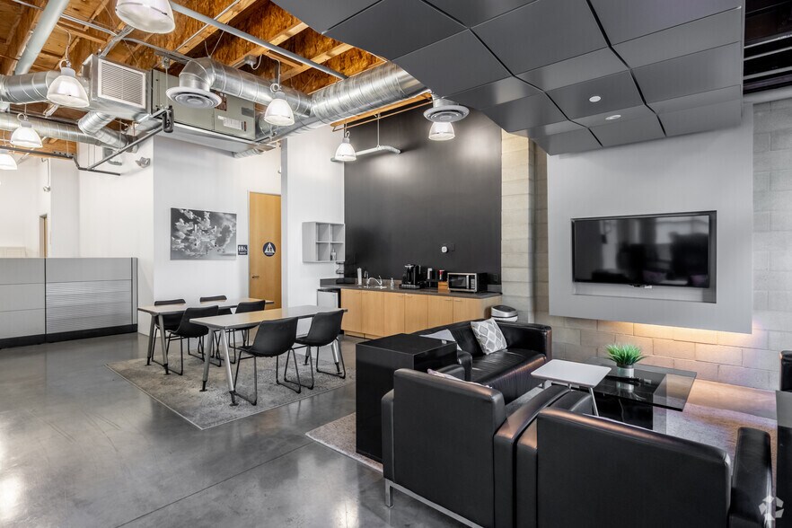 More Photos Of 9930 Irvine Center Dr, Irvine Loft Creative Space For Lease
