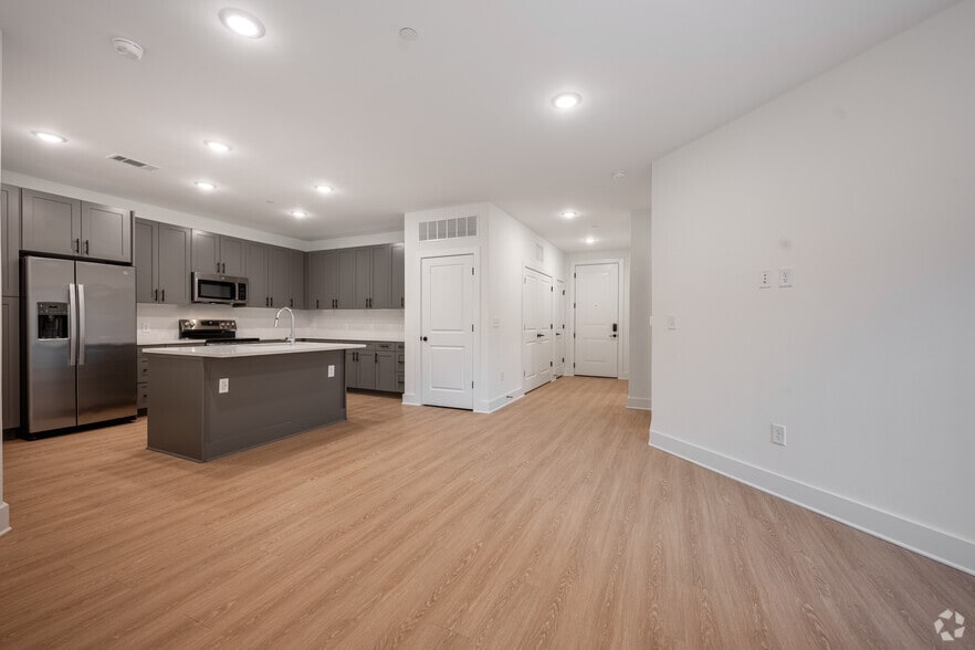 More Photos Of 3311 Hood Ave, Chamblee Apartments For Lease
