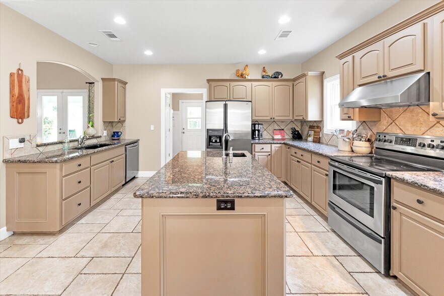 More Photos Of 115 Tanglewood Dr, Huntsville Land For Sale