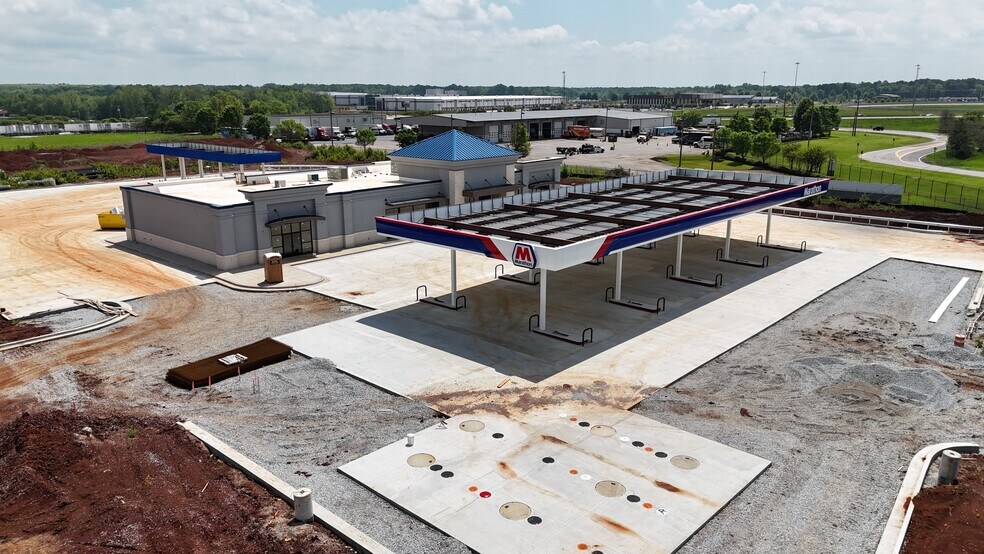 Primary Photo Of 6240 Greenbrier Pkwy NW, Madison Service Station For Sale