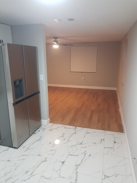 More Photos Of 311 58th Ave E, Bradenton Apartments For Sale