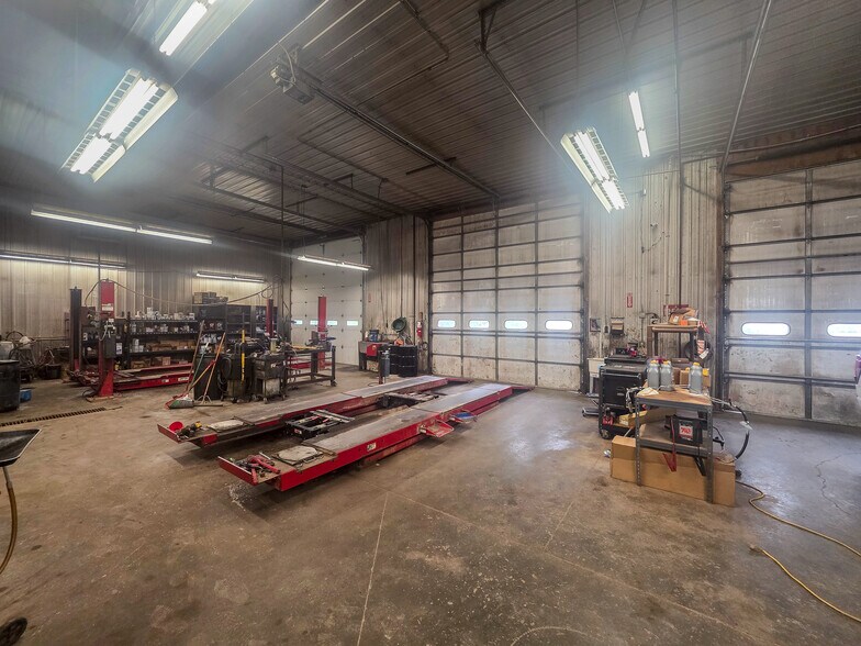 More Photos Of 1811 Deadwood Ave, Rapid City Service For Sale