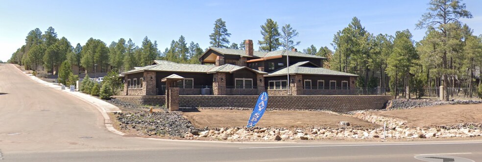 More Photos Of 2450 S White Mountain Rd, Show Low Showroom For Lease