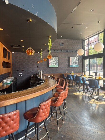 More Photos Of 1422-1424 W Chicago Ave, Chicago Storefront Retail Residential For Sale