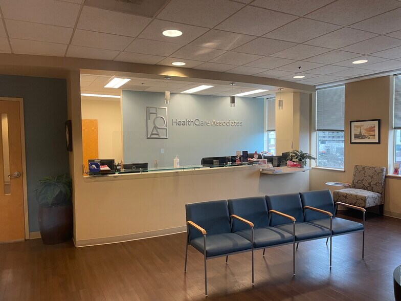 More Photos Of 3833 N Fairfax Dr, Arlington Medical For Lease