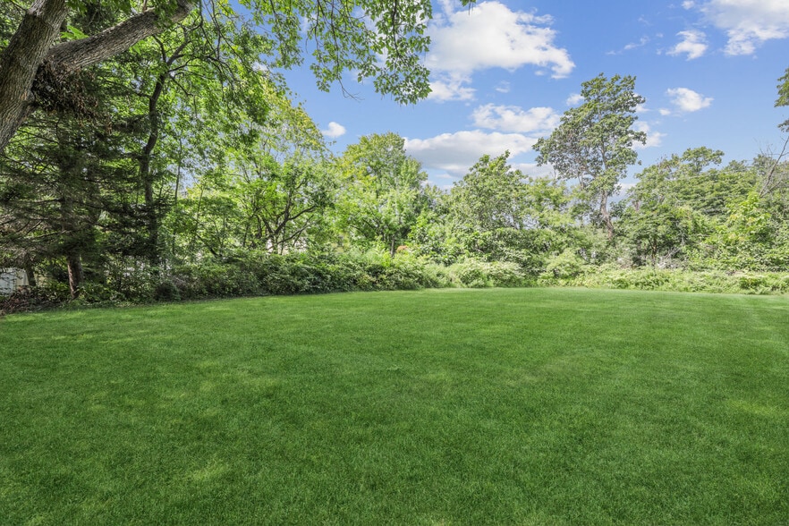 More Photos Of 35 Belden Pl, Montclair Loft Creative Space For Lease