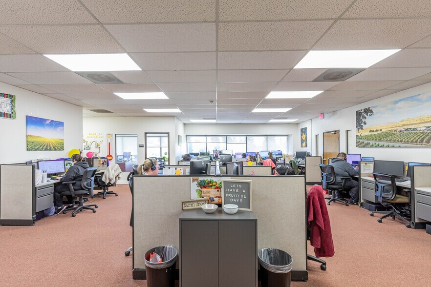 More Photos Of 3050 Beacon Blvd, West Sacramento Office For Sale