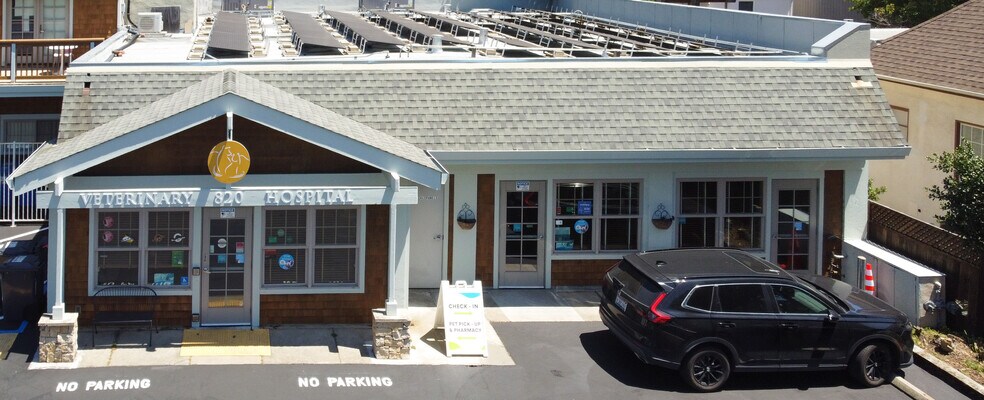 More Photos Of 820 D St, San Rafael Veterinarian Kennel For Sale