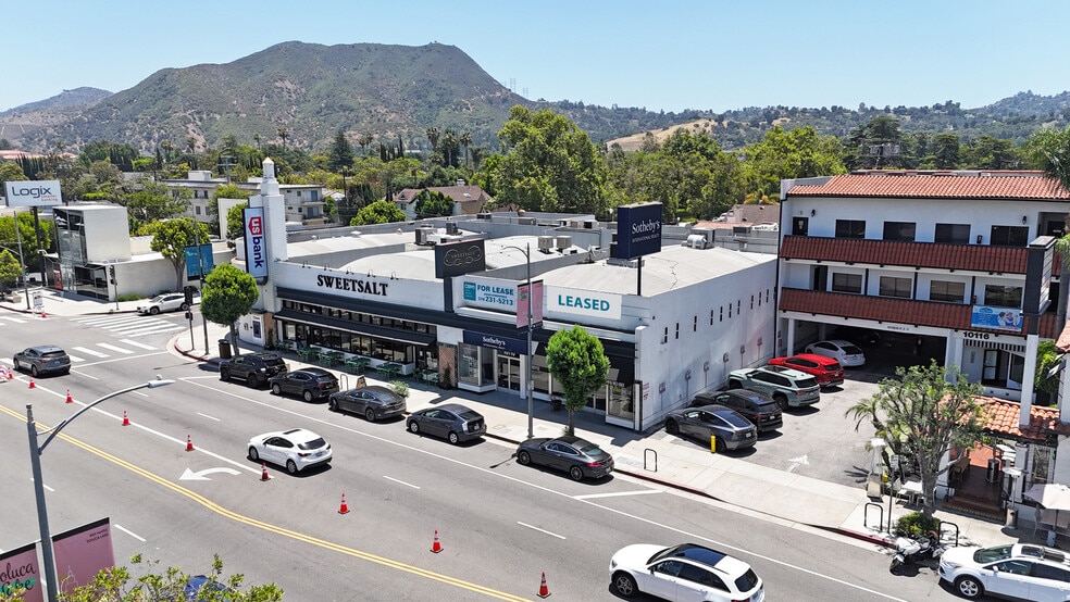 Primary Photo Of 10100-10112 Riverside Dr, Toluca Lake Storefront Retail Office For Lease