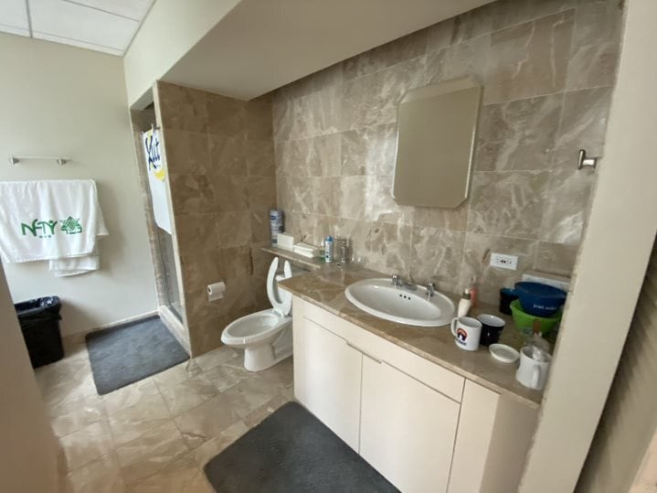 More Photos Of 633 Third Ave, New York Office For Sale