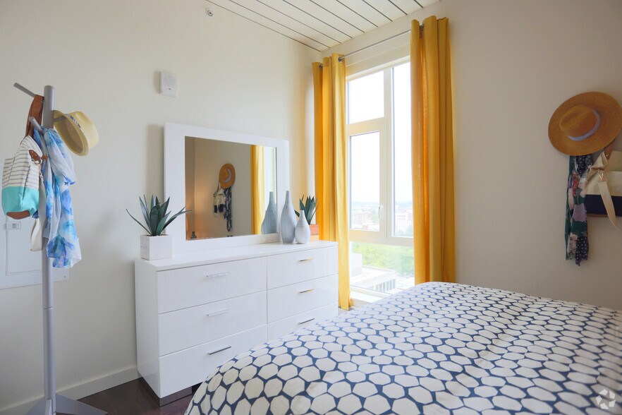 More Photos Of 1221 SW 11th Ave, Portland Apartments For Lease