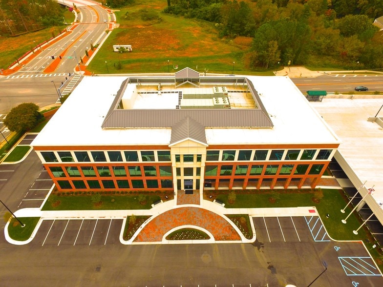 More Photos Of 272 Bendix Rd, Virginia Beach Unknown For Lease