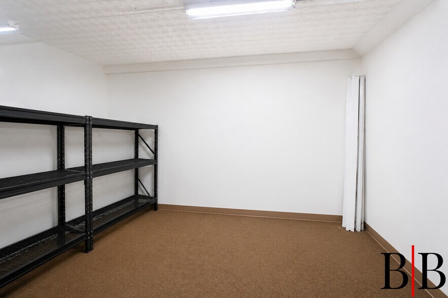 More Photos Of 967 Flatbush Ave, Brooklyn Storefront Retail Residential For Sale