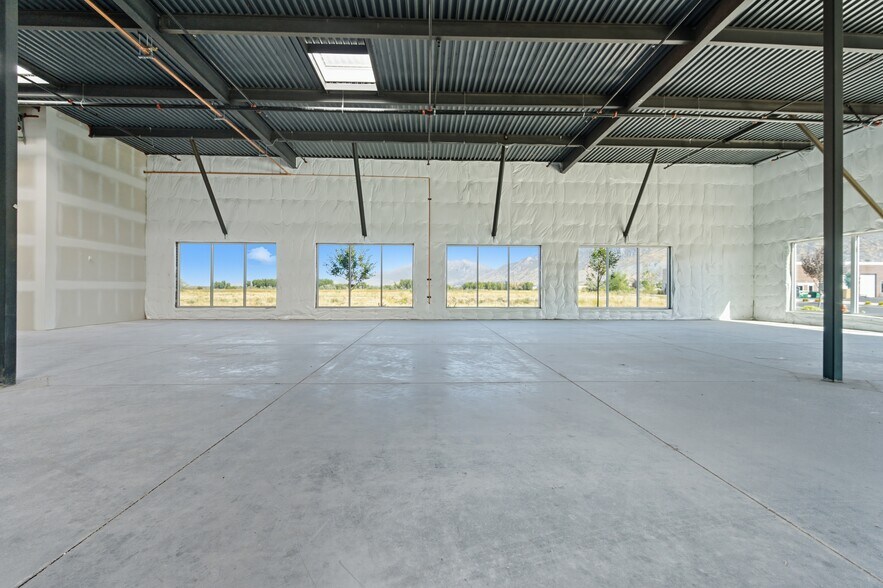 More Photos Of 2250 W 500 N, Springville Unknown For Lease