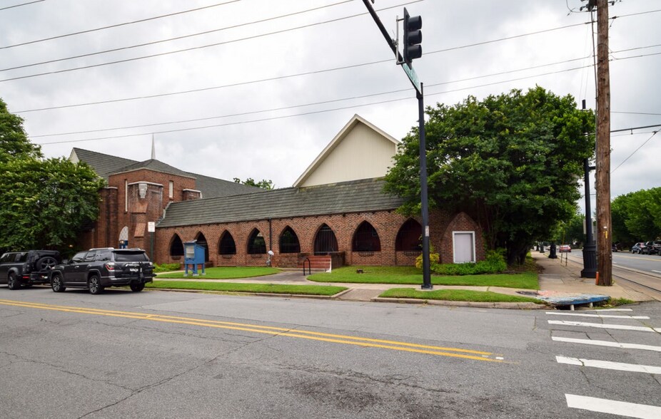 More Photos Of 201 W 4th St, North Little Rock Religious Facility For Lease