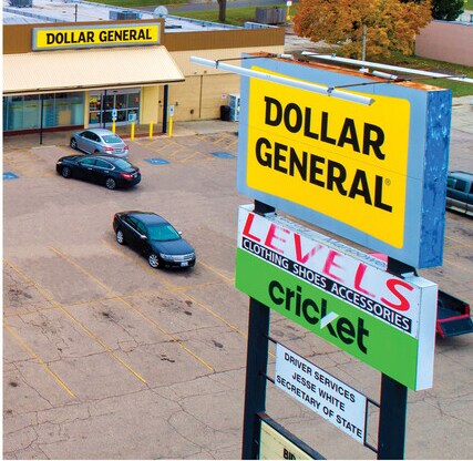 More Photos Of 3212-3214 Auburn St, Rockford Storefront For Sale
