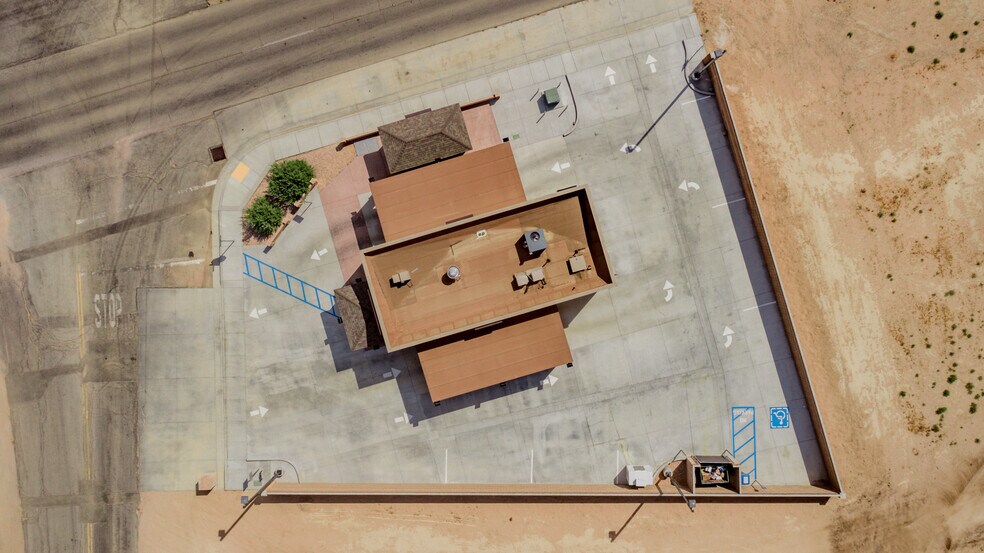 More Photos Of 10624 S. Loop blvd, California City Fast Food For Sale