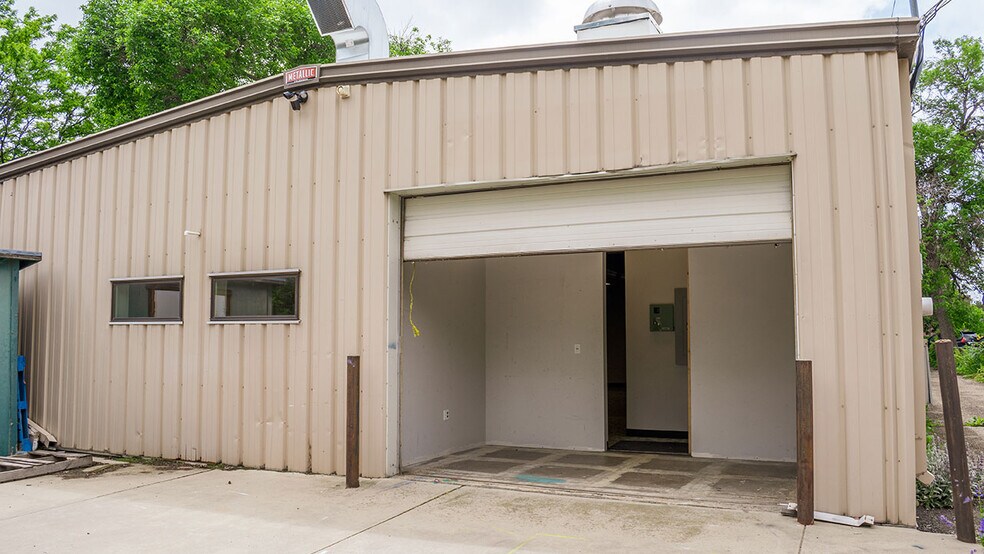 More Photos Of 2639 Spruce St, Boulder Office For Sale