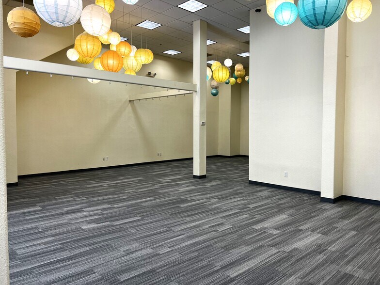 More Photos Of 21-25 Post St, San Jose Storefront Retail Office For Lease