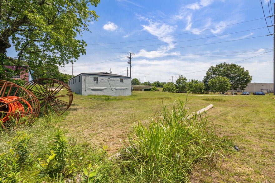 More Photos Of 1200 Central Ave, Atlanta Industrial For Sale
