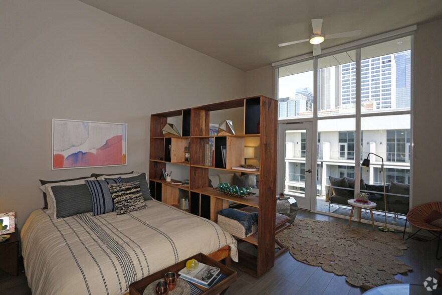 More Photos Of 750 S Grand Ave, Los Angeles Apartments For Lease