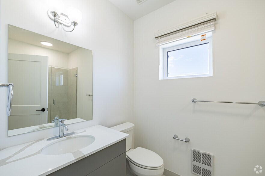 Photo of Unkwn Floor Ste 1