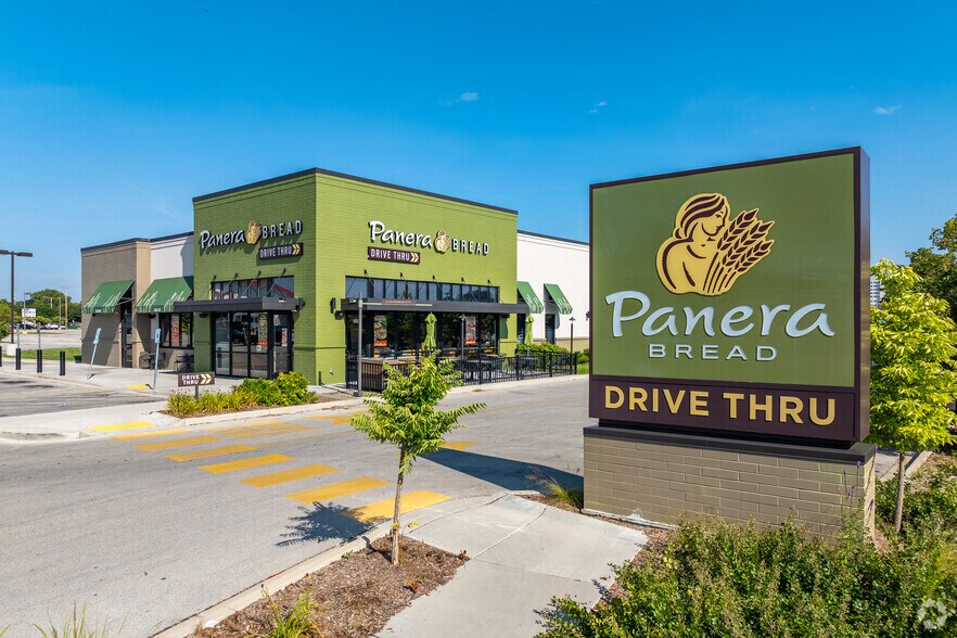 More Photos Of 3511 S 27th, Milwaukee Fast Food For Sale