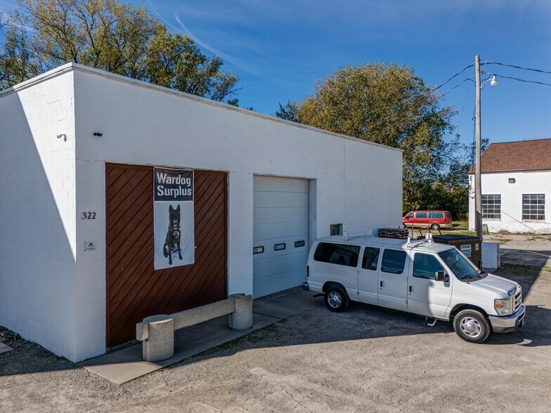 More Photos Of 322 Illinois Ave, Maumee Warehouse For Sale