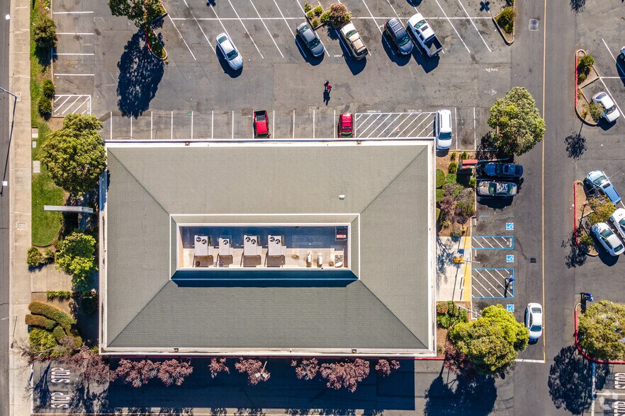 More Photos Of 3445 Sonoma Blvd, Vallejo Bank For Sale