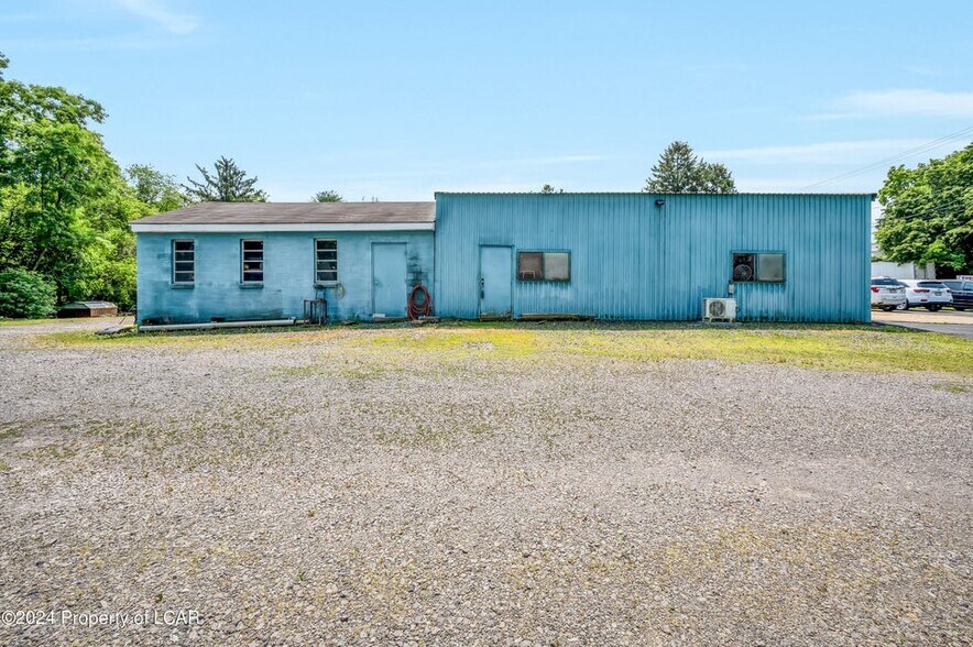 More Photos Of 109 Alden Rd, Nanticoke Service For Sale