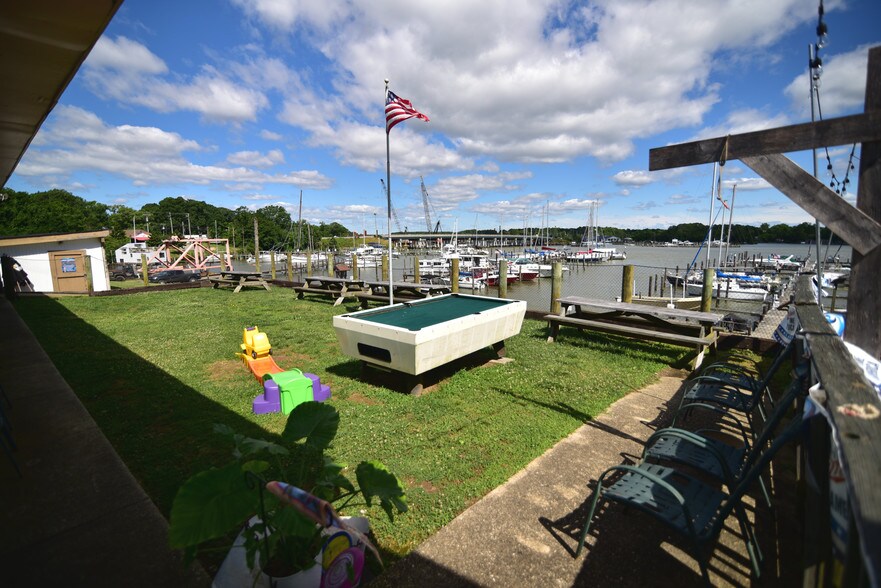More Photos Of 12364 Neale Sound Dr, Cobb Island Marina For Sale