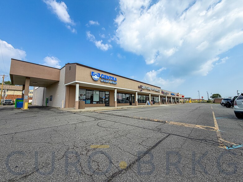 More Photos Of 1803-1903 N Lincoln St, Greensburg Storefront For Sale
