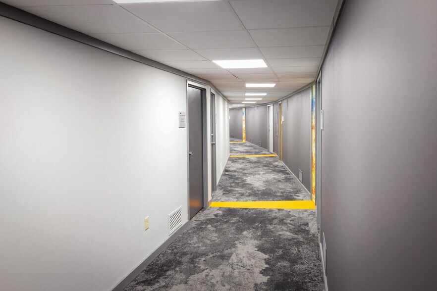 More Photos Of 261 Old York Rd, Jenkintown Medical For Lease