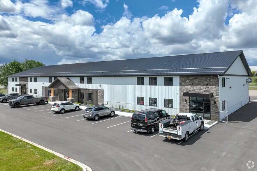 More Photos Of 12335 Margo Ave S, Hastings Light Distribution For Lease